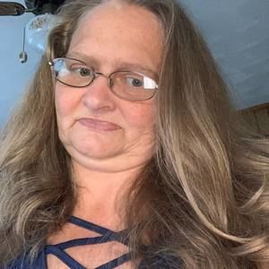 Meet your Posher, Sylvia